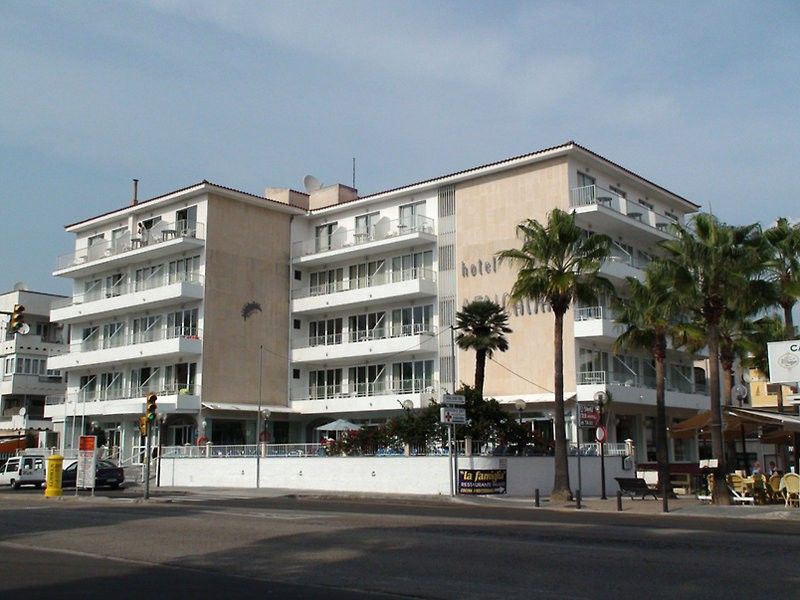 Africamar Aparthotel Can Picafort  Exterior photo